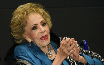 SE AGRAVA LA SALUD DE SILVIA PINAL; LE DETECTAN NUEVA BACTERIA  Y SEGUIRÁ HOSPITALIZADA